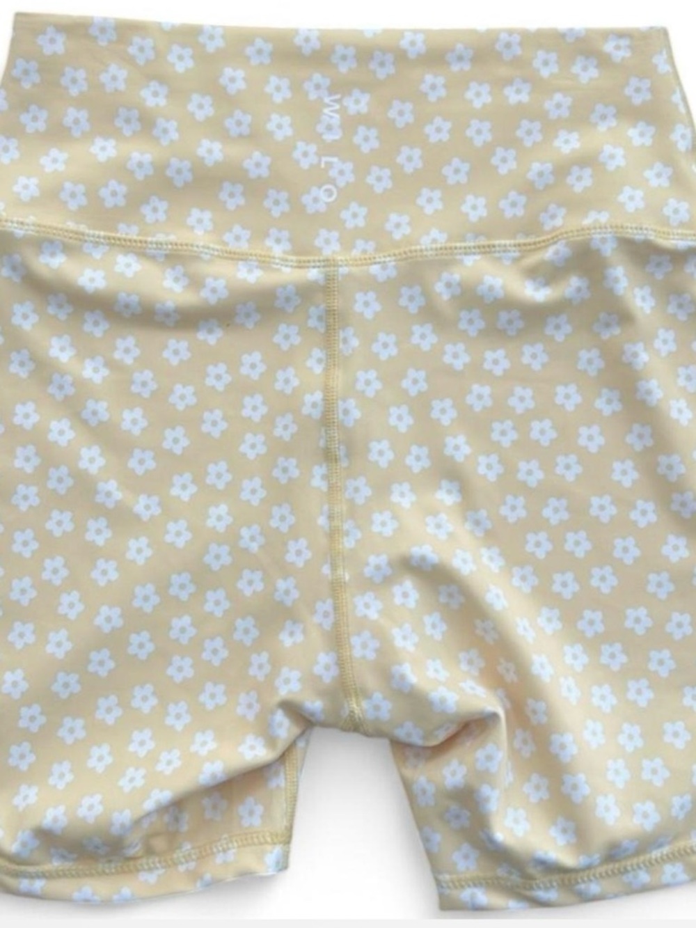 Yellow Daisy Print Athletic Set - Top & Biker Shorts - Picture 4 of 7